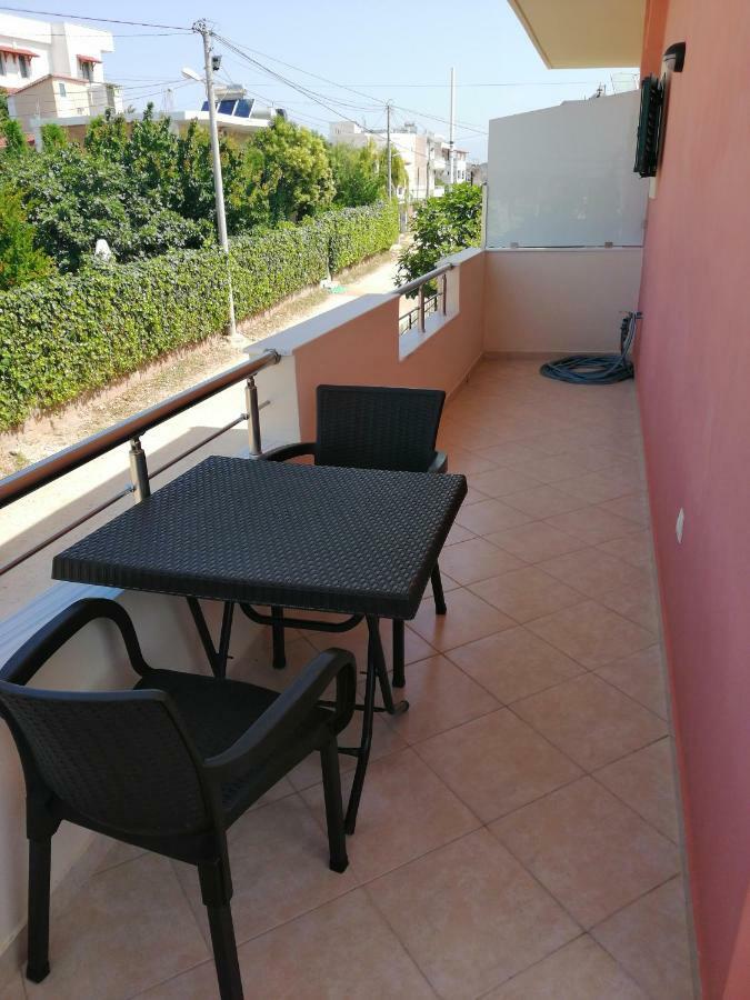 דירות קסאמיל Helen'S House מראה חיצוני תמונה