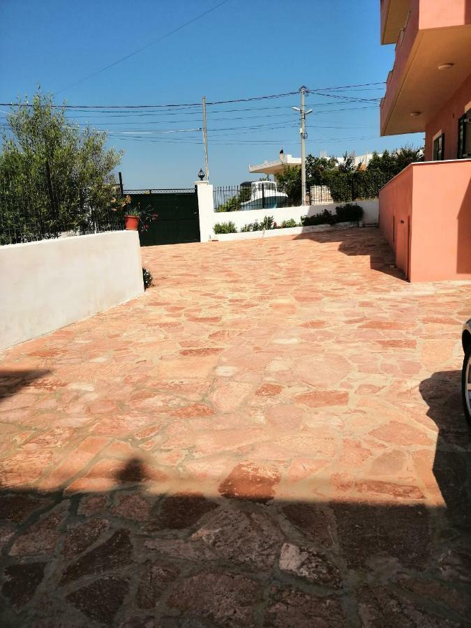 דירות קסאמיל Helen'S House מראה חיצוני תמונה