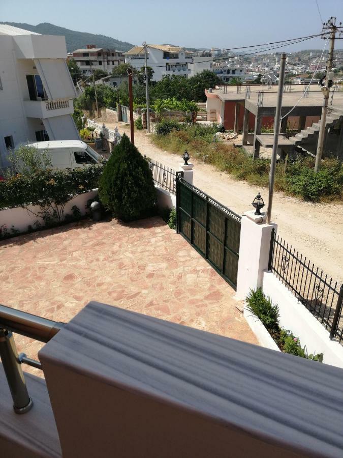 דירות קסאמיל Helen'S House מראה חיצוני תמונה