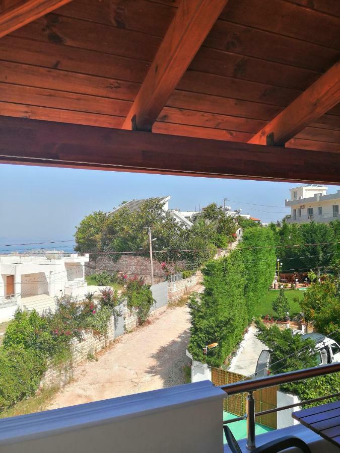 דירות קסאמיל Helen'S House מראה חיצוני תמונה
